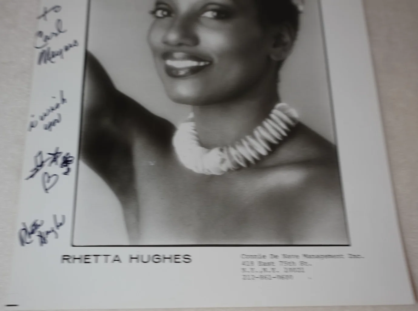 Rhetta Hughes SIGNED Soul R&B Singer Original Promotional Photo, изображение 3