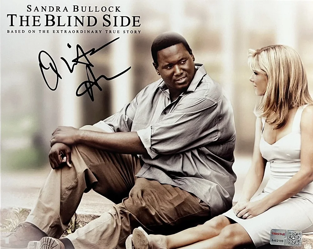 Quinton Aaron — Quinton Aaron Signed Autographed The Blind Side 8x10 Photo TRISTAR