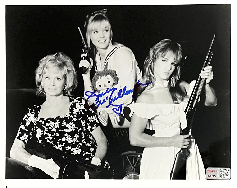 Julie McCullough — Julie McCullough Signed Autographed Big Bad Mama II 8x10 Photo TRISTAR