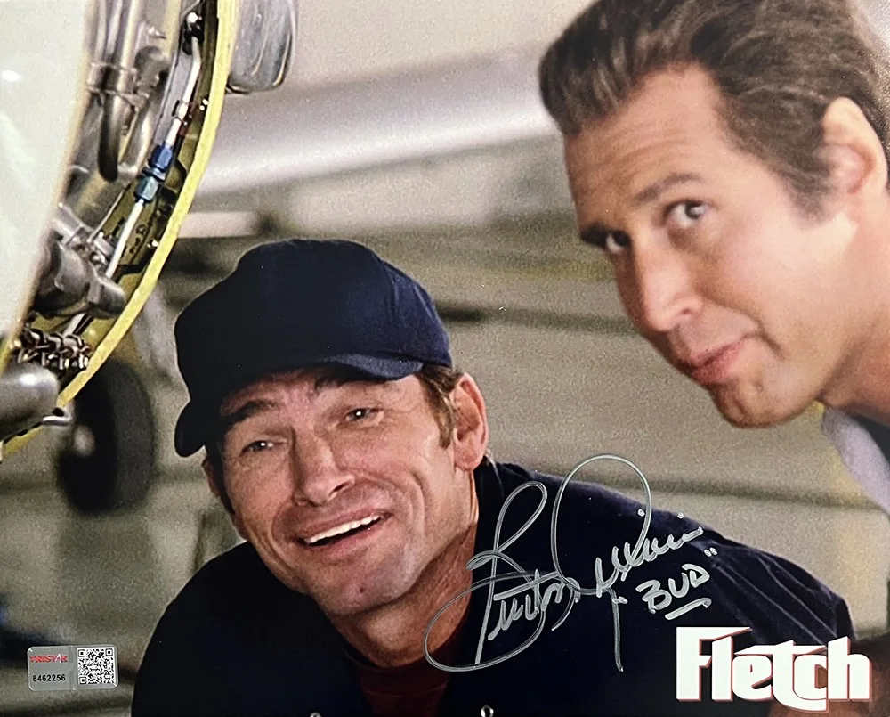 Burton Gilliam — Burton Gilliam Signed Autographed Fletch 8x10 Photo Inscribed Bud TRISTAR