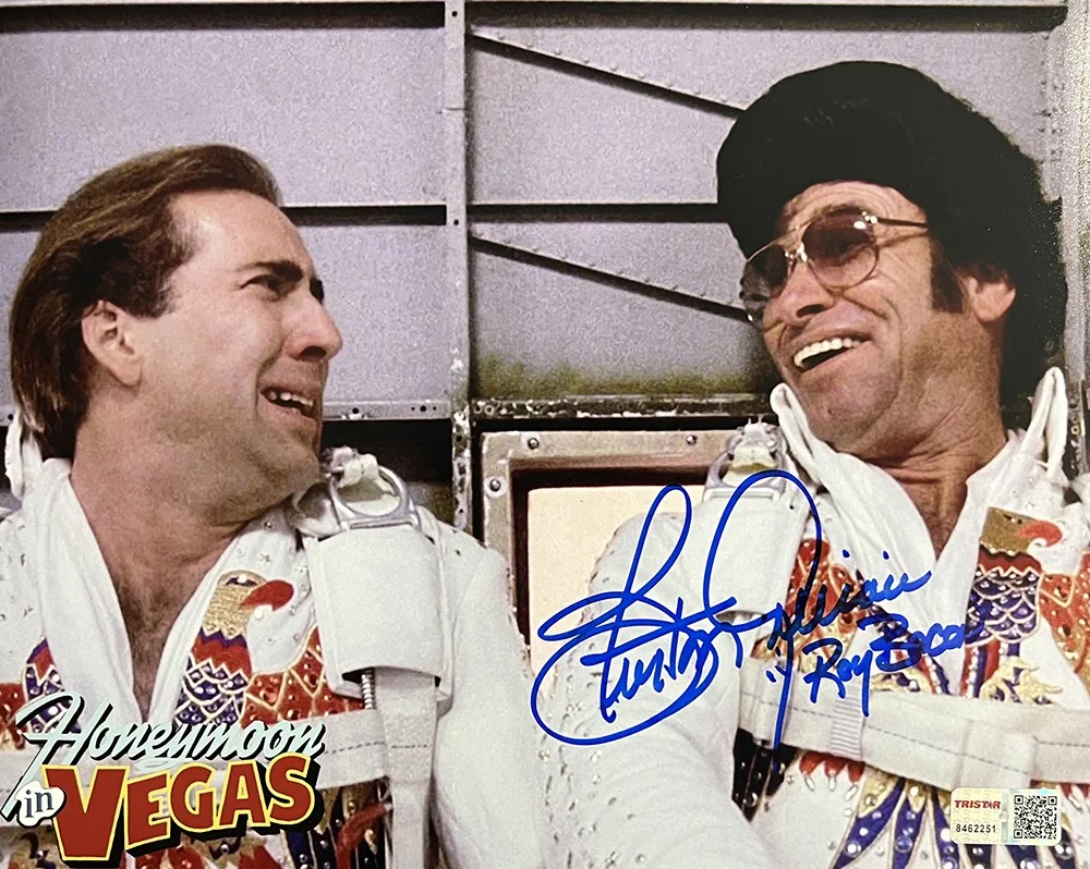 Burton Gilliam — Burton Gilliam Autographed Honeymoon in Vegas 8x10 Photo Roy Bacon TRISTAR