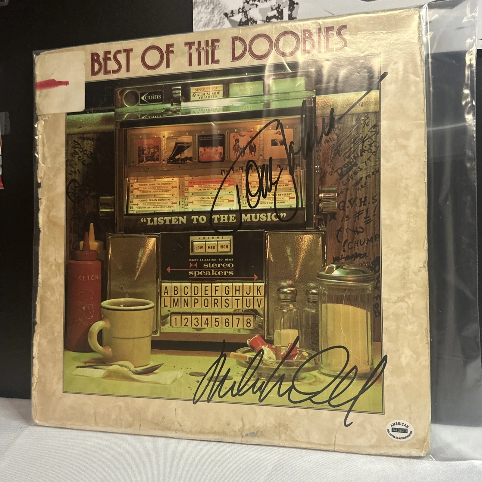MICHAEL MCDONALD & TOM JOHNSTON SIGNED RECORD ALBUM COVER - Mint - With COA, image 5