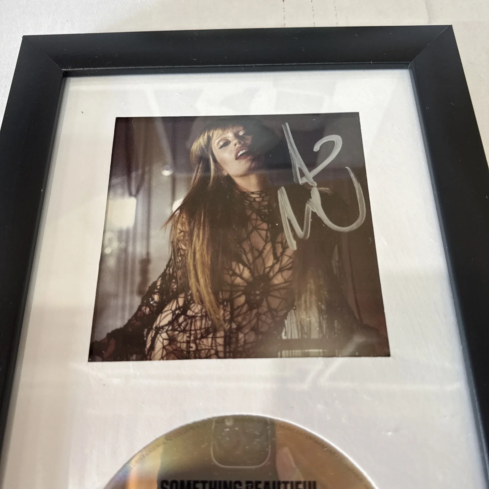 MILEY CYRUS SIGNED SOMETHING BEAUTIFUL CD Framed, image 3