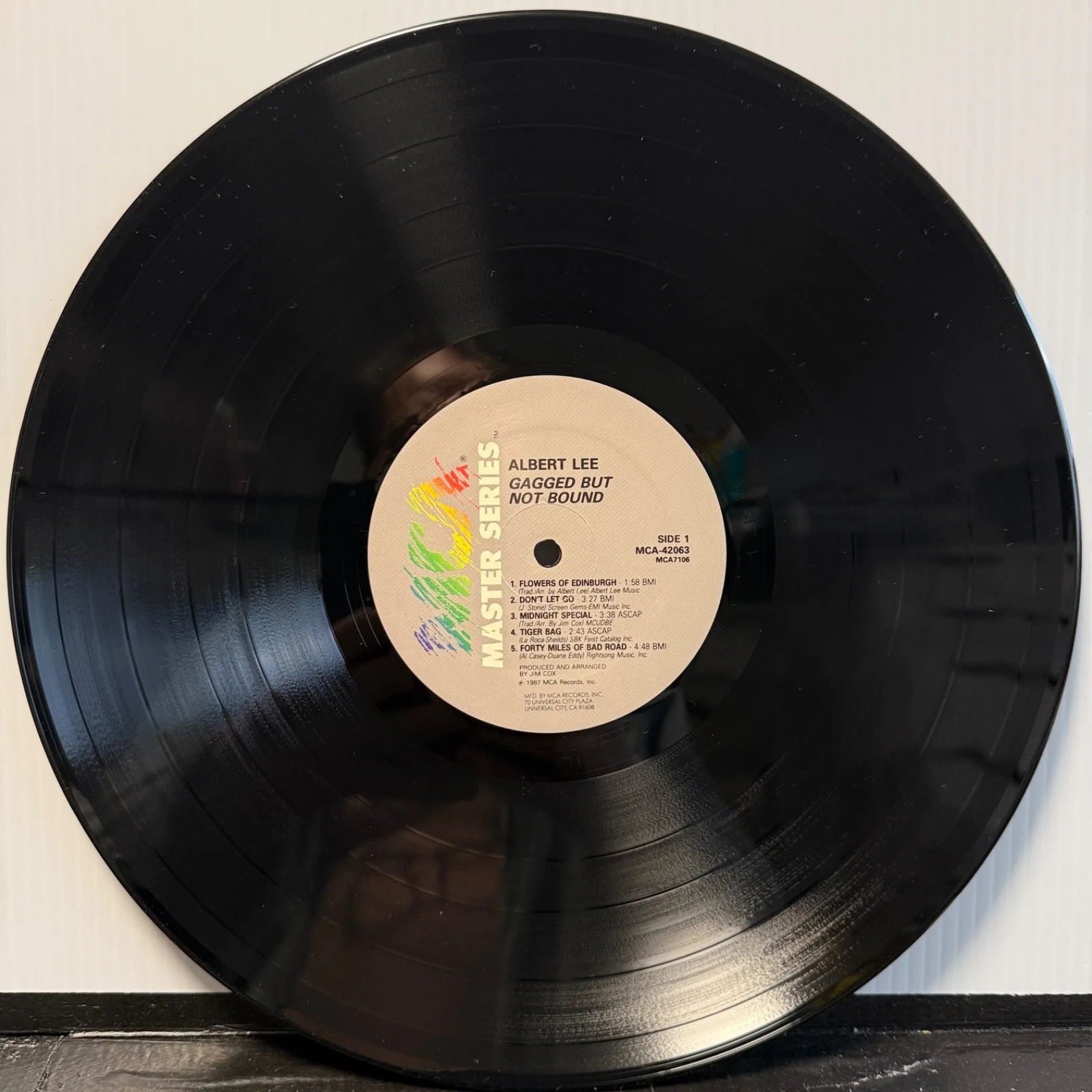 REDUCED - AUTOGRAPHED! ALBERT LEE "Gagged But Not Bound" MCA Audiophile vinyl NM, image 4