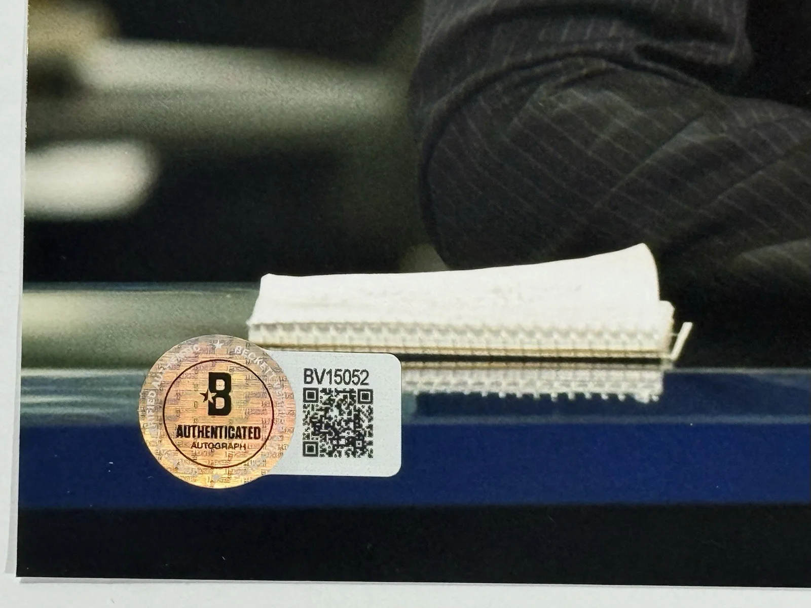 Jeff Daniels — Jeff Daniels signed Photo The Newsroom HBO tv show 8x10 beckett coa, изображение 3