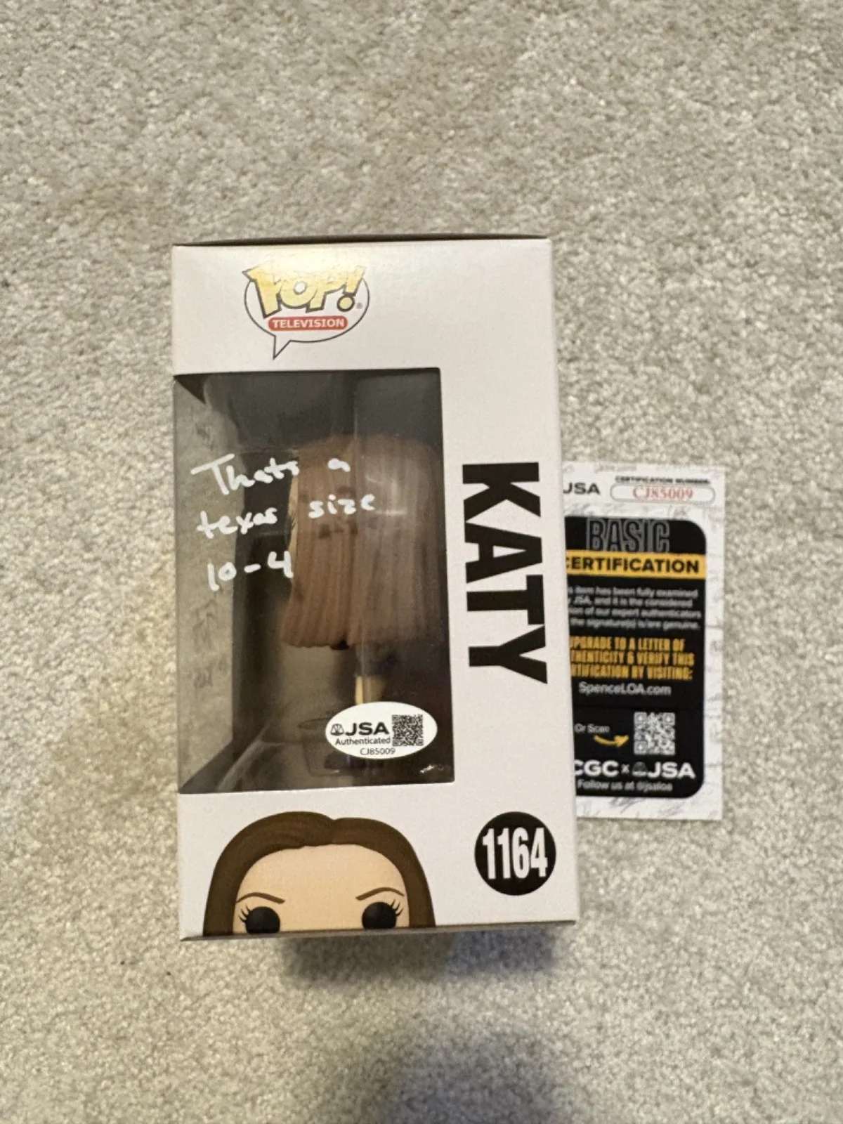 Michelle Mylett — Michelle Mylett signed funko toy pop exact proof JSA COA autographed Letterkenny, изображение 3