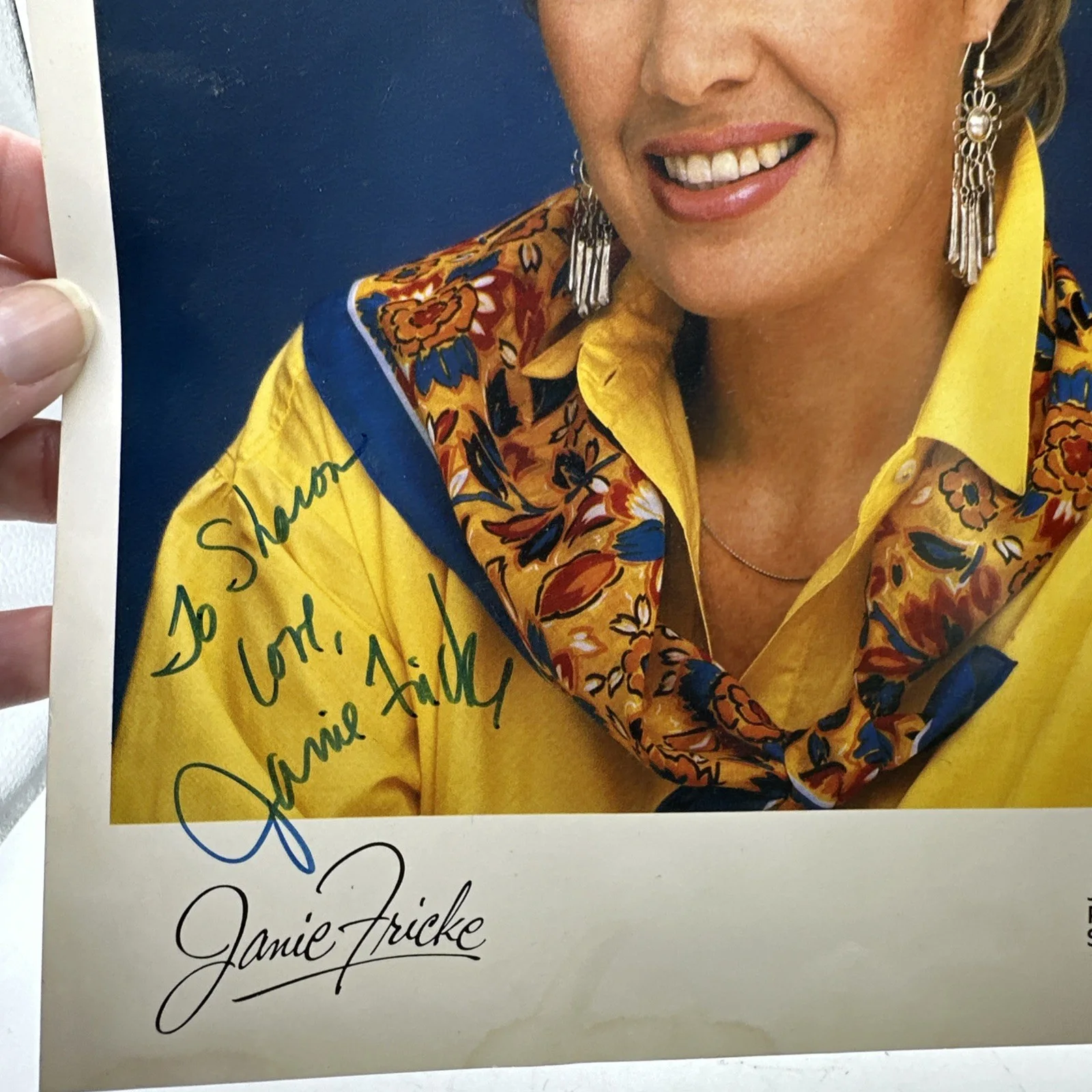 Janie Fricke — JANIE FRICKE - AUTOGRAPHED SIGNED PORTRAIT PHOTOGRAPH 8 X 10, изображение 2