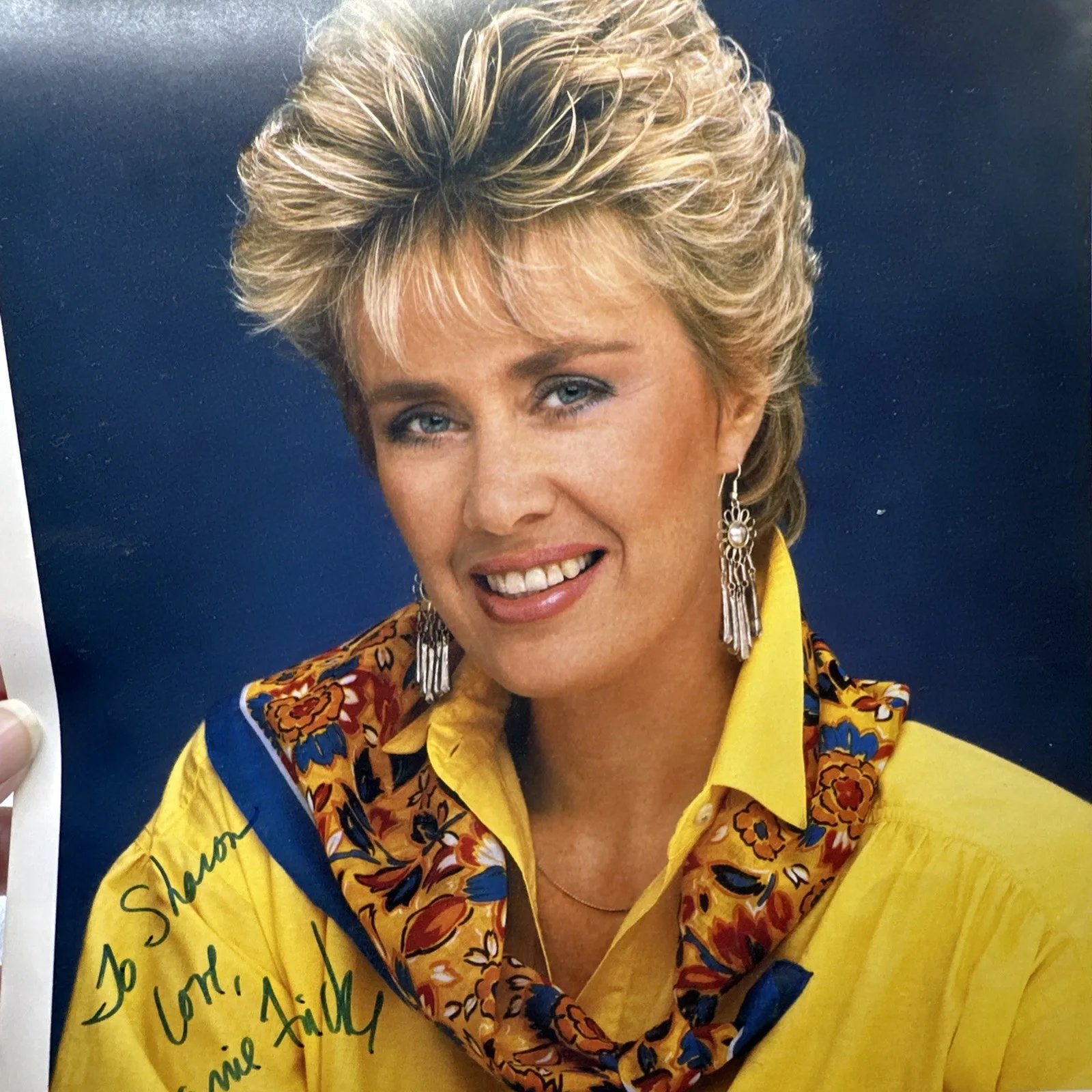 Janie Fricke — JANIE FRICKE - AUTOGRAPHED SIGNED PORTRAIT PHOTOGRAPH 8 X 10, изображение 4