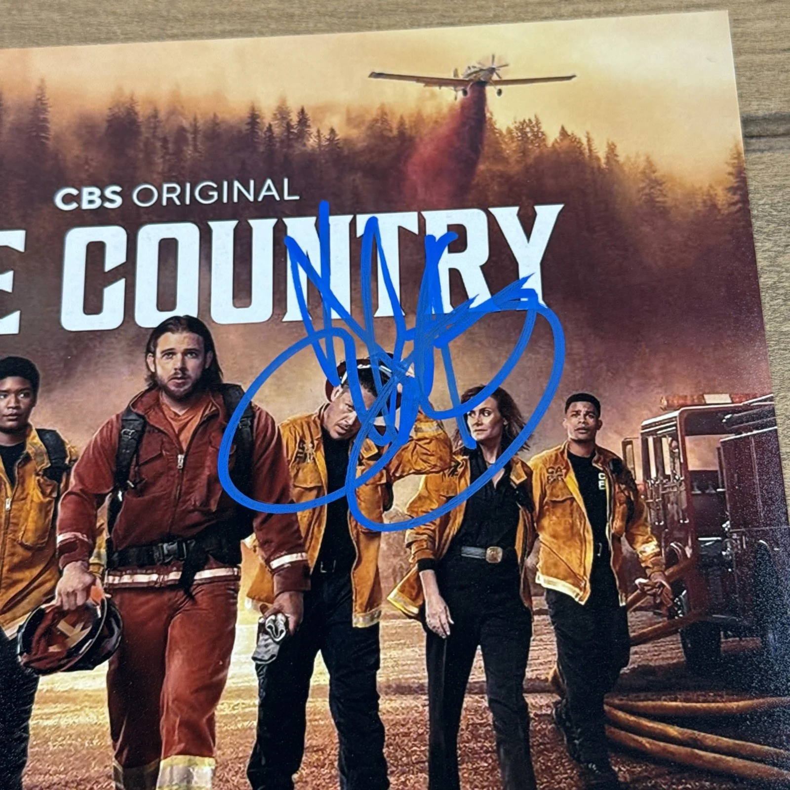 Jared Padalecki Billy Burke Max Thieriot — Fire Country Cast Signed Photo Autographed 8x10" Photograph (READ) COA Hologram, изображение 4
