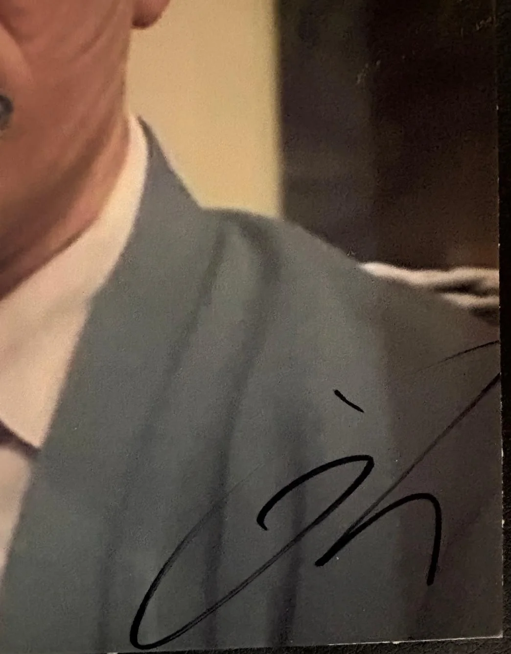 Tom Hardy — TOM HARDY SIGNED AUTOGRAPHED 8X10 PHOTO VENOM INCEPTION LOCKE RARE ACOA, изображение 2