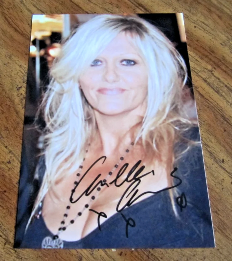 Camille Coduri — Camille Coduri Actress Autographed Signed 4X6 Photo "Doctor Who" Jackie Tyler