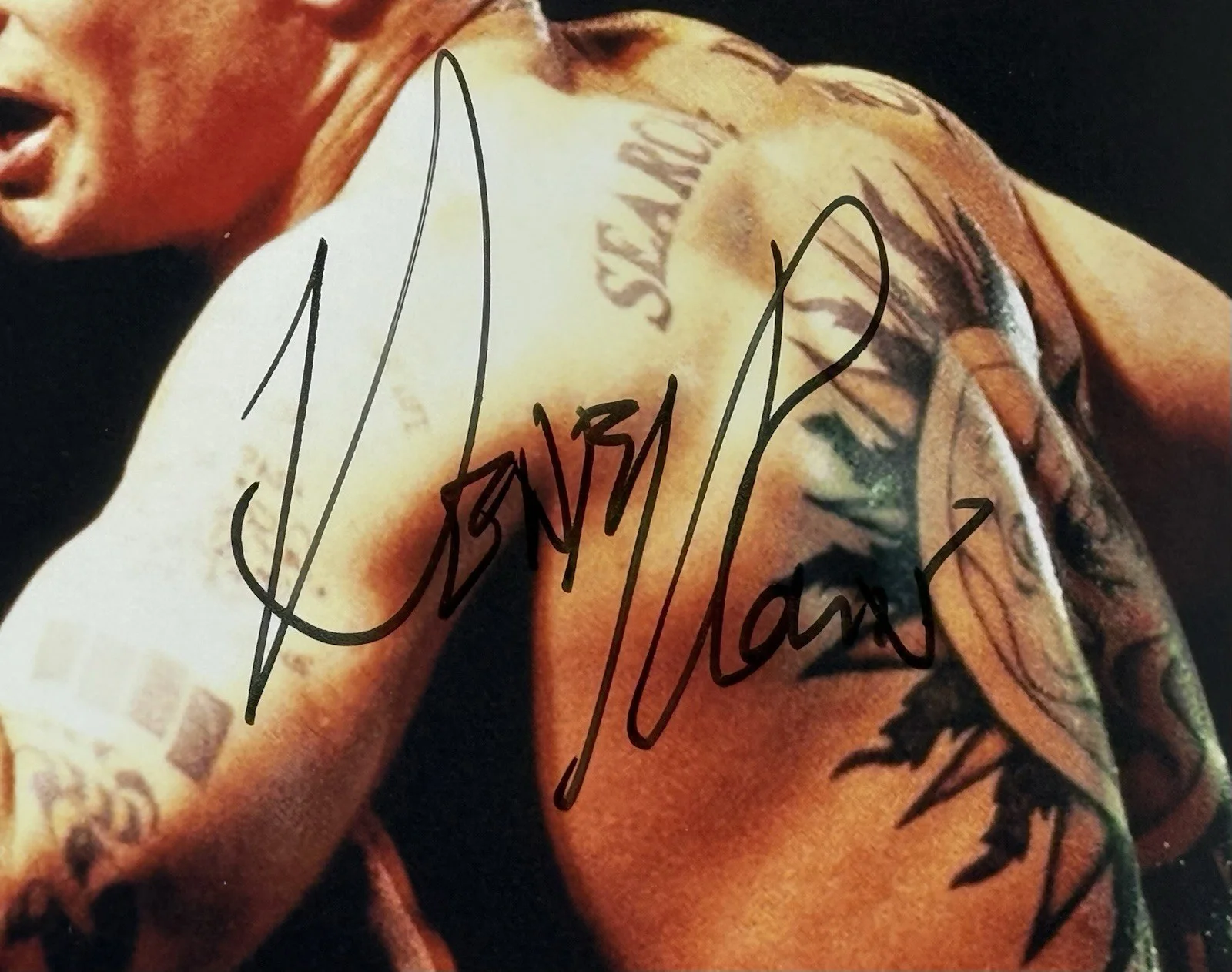 Henry Rollins signed Photo Black Flag 8x10 inch beckett coa, image 2