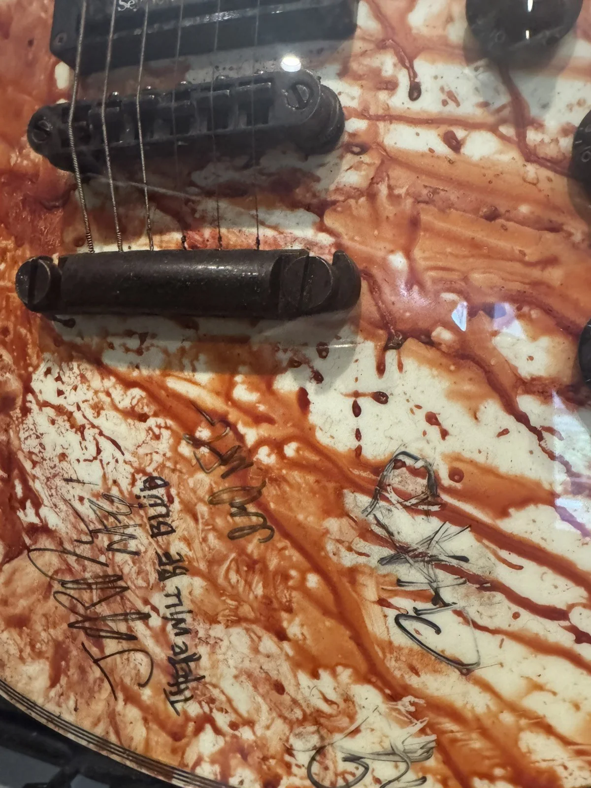 Autographed One More Round Video Guitar Signed New Found Glory, image 3