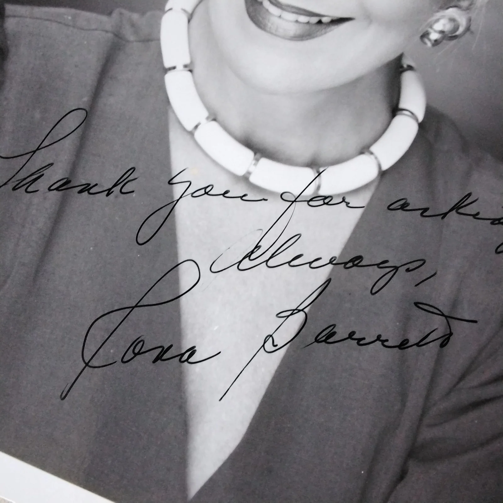 Rona Barrett SIGNED 8x10 Photo Movie TV Actress Hollywood Gossip Columnist, изображение 4