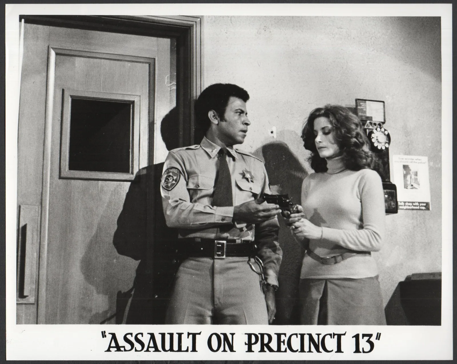 ASSAULT ON PRECINCT 13 1976 Austin Stoker, Darwin Joston 4 10x8 STILLS, image 3