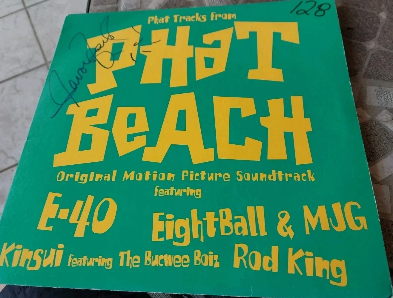Flavor Flav — PHAT BEACH LP Soundtrack Flavor Flav signed Original Ruthless Records E-40 VG+, image 2
