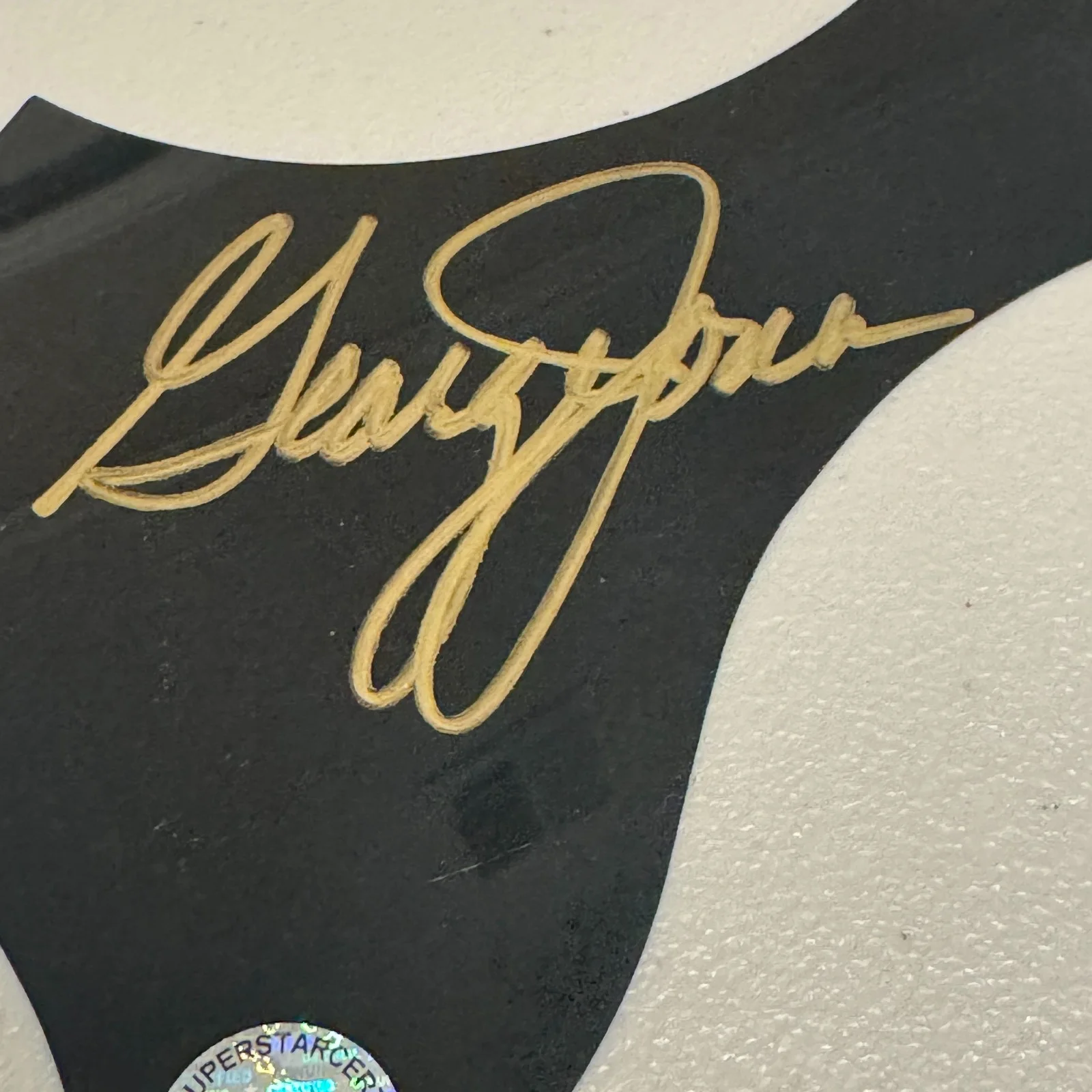 GEORGE JONES SIGNED AUTOGRAPHED GUITAR PICKGUARD THE POSSUM COUNTRY LEGEND RARE, изображение 2