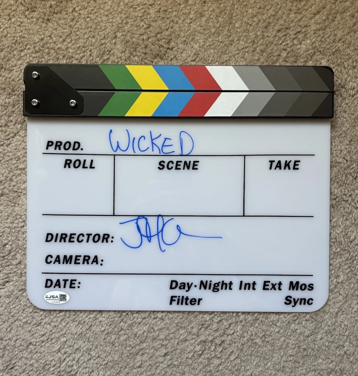 Jon Chu — Jon M. Chu Signed Autographed Director Clapboard Clapper Wicked For Good JSA COA, изображение 2