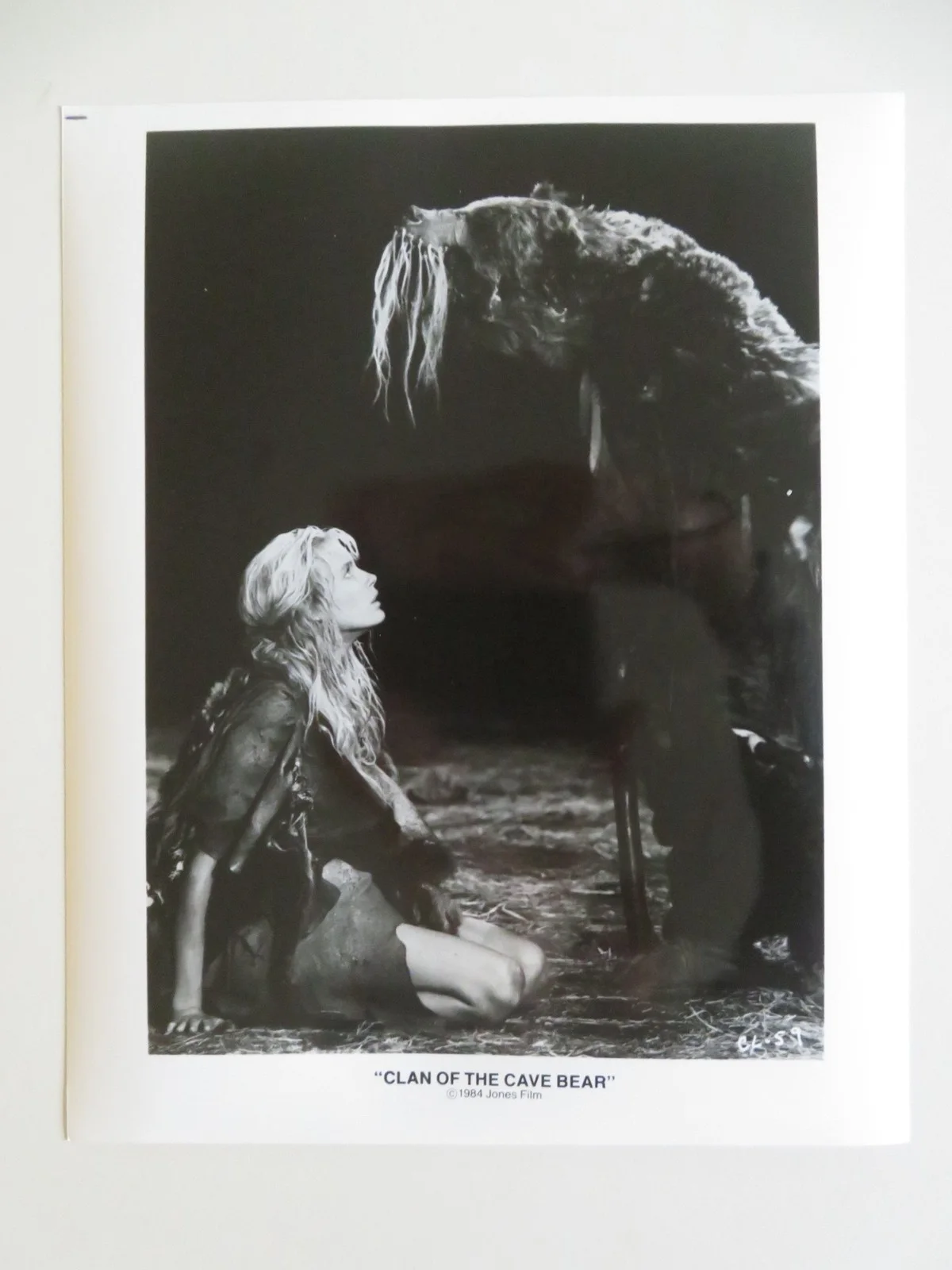 CLAN OF THE CAVE BEAR MOVIE STILL PHOTO LOT OF 8 DARYL HANNAH PAMELA REED 1986, изображение 3