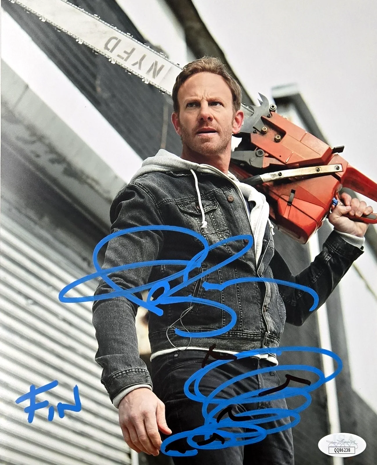 IAN ZIERING — Ian Ziering Signed Photo Sharknado Fin Shepard Autograph 8x10 JSA COA 238