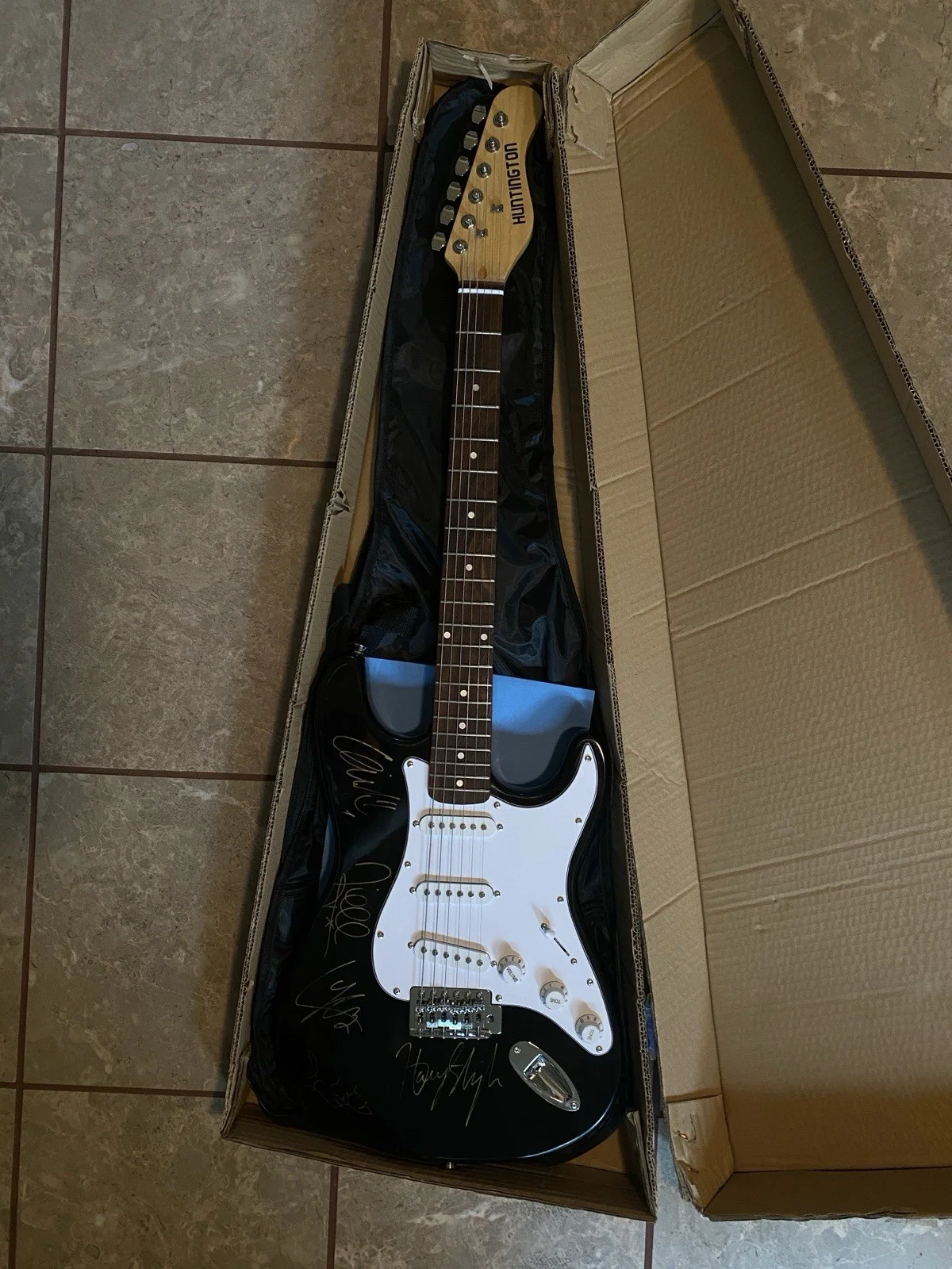 One Direction Signed Guitar With COA, image 2