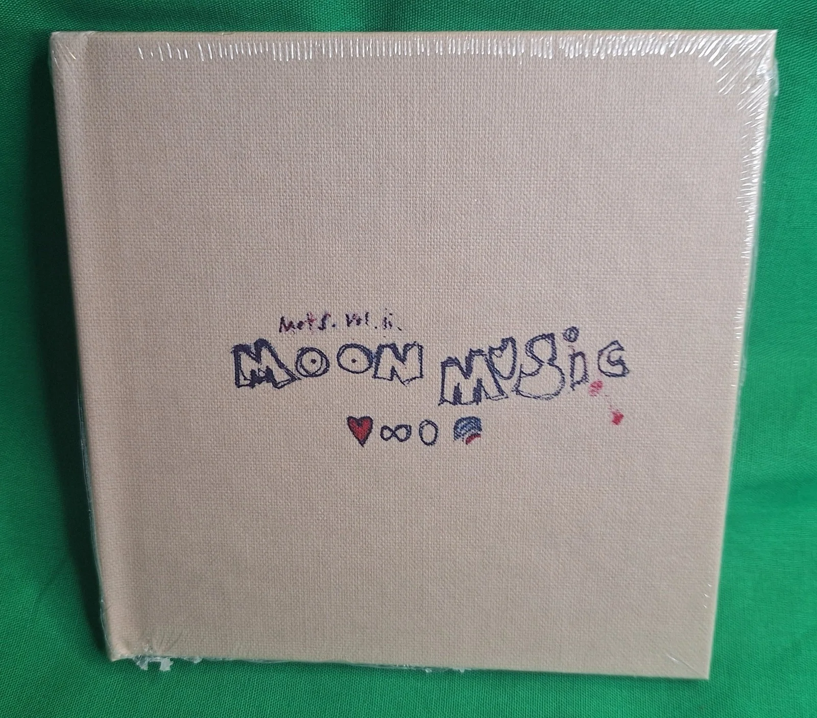 Coldplay Moon Music Limited First CD With Signed Art Card & Notebook CD Editions, image 3