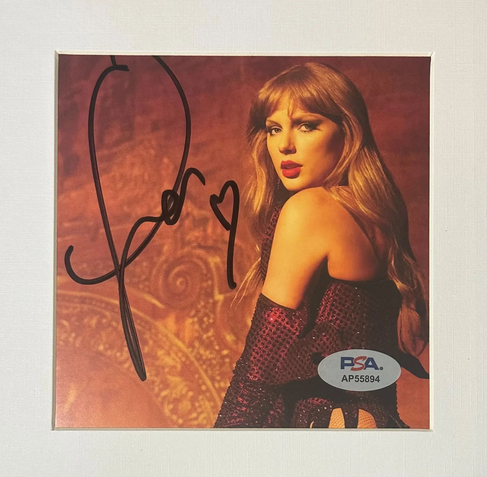Taylor Swift Signed Photo + CD PSA DNA Authenticated Framed Collectible, image 4