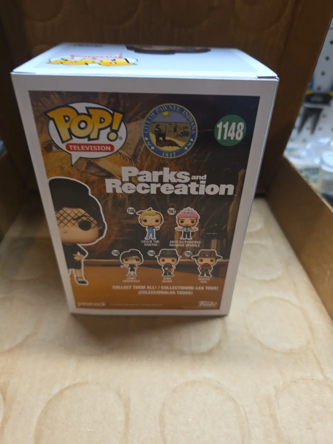 Aubrey Plaza — Aubrey Plaza Hand Signed Janet Snake Hole Funko Pop Parks And Recreation, изображение 4