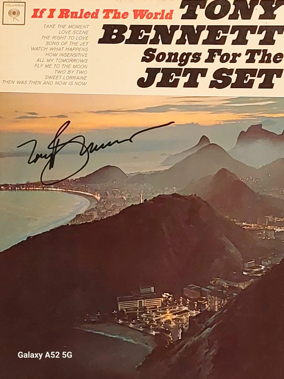 Tony Bennett Signed Autoraphed Vinyl Album Songs For The JET SET ORIGINAL!, изображение 3