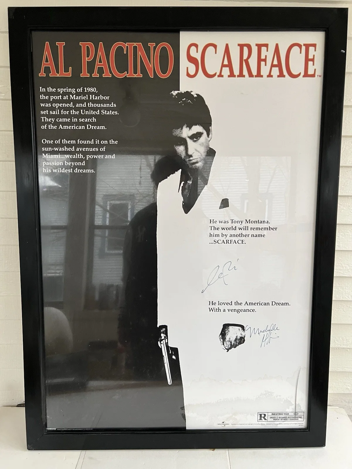 Al Pacino, Steven Bauer, Michelle Pfeiffer — SCARFACE POSTER SIGNED Al Pacino, Michelle Pfeiffer NOT AUTHENTICATED *DAMAGED*, image 2