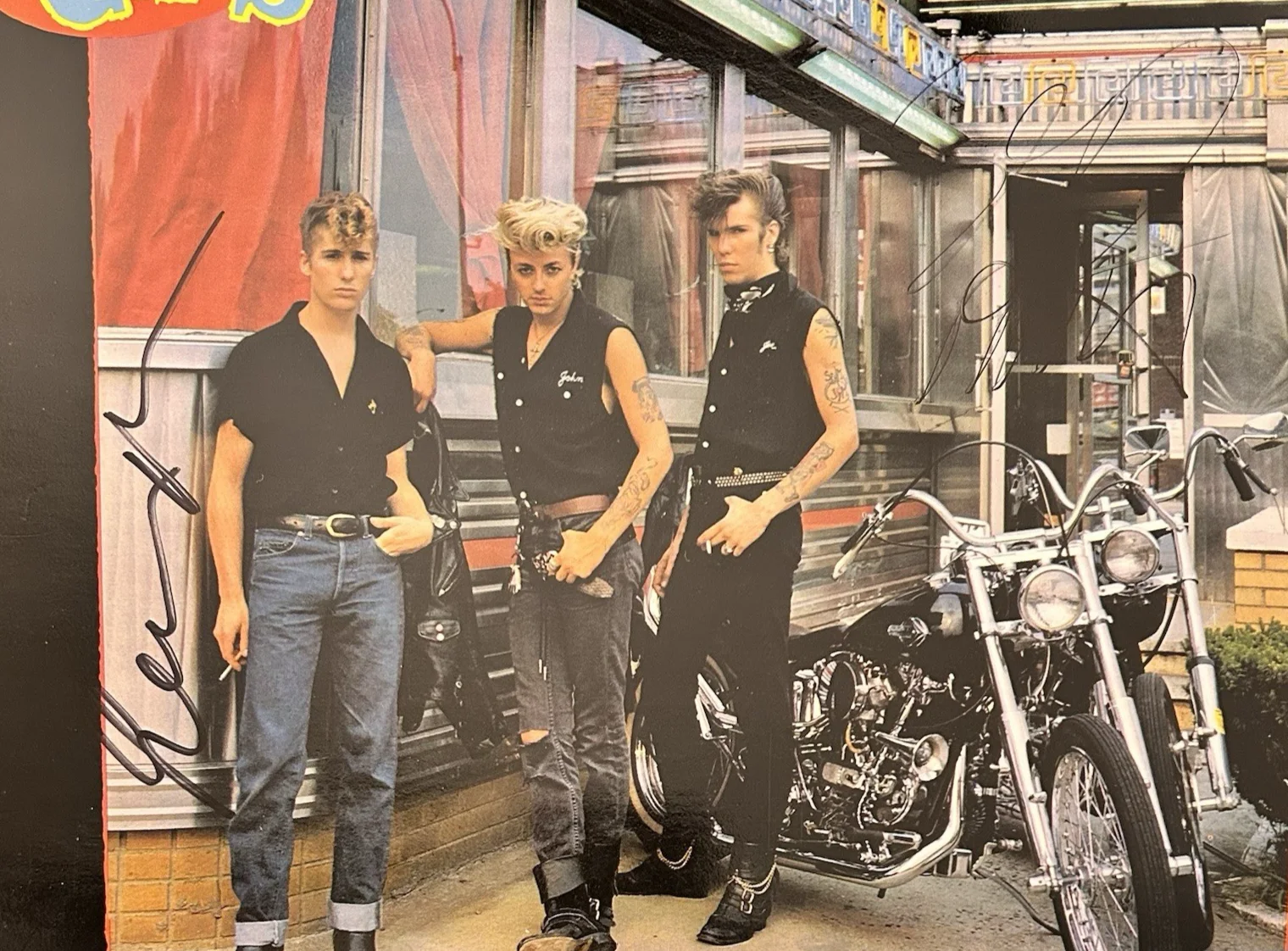Stray Cats “Gonna Ball” Vinyl - UK Import - Autographed/Signed - Lee Rocker +1, изображение 3