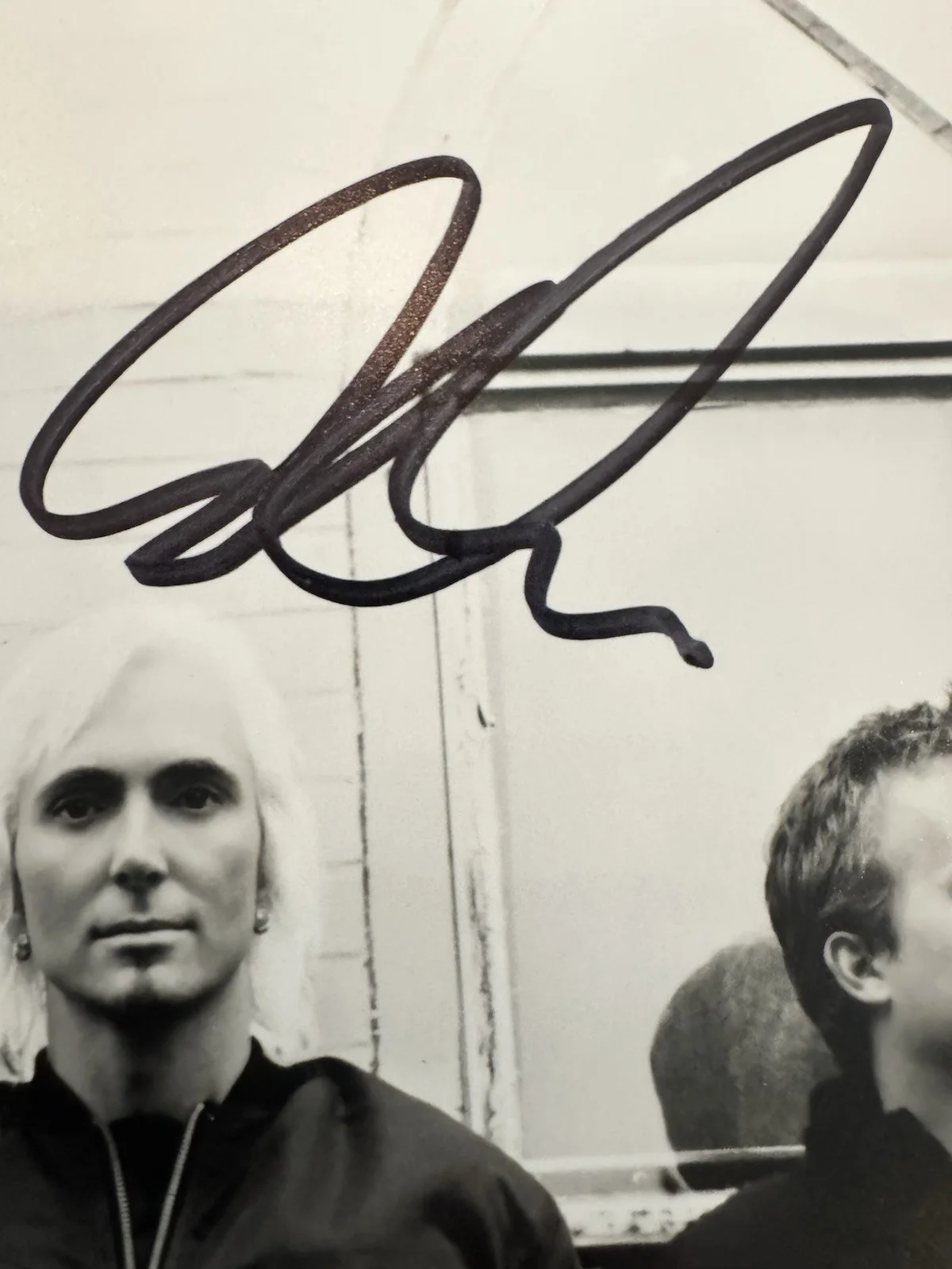 Everclear Signed Photo Framed 11x14 - Beckett, image 3