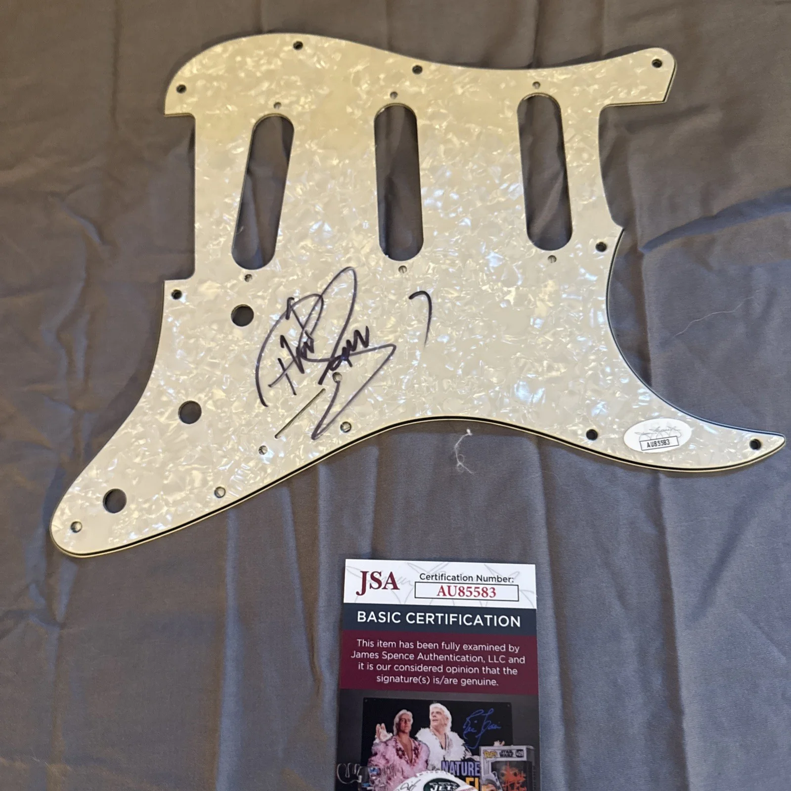 Phil Soussan Signed Pickguard Ozzy Osbourne Last In Line JSA Certified Autograph, изображение 2