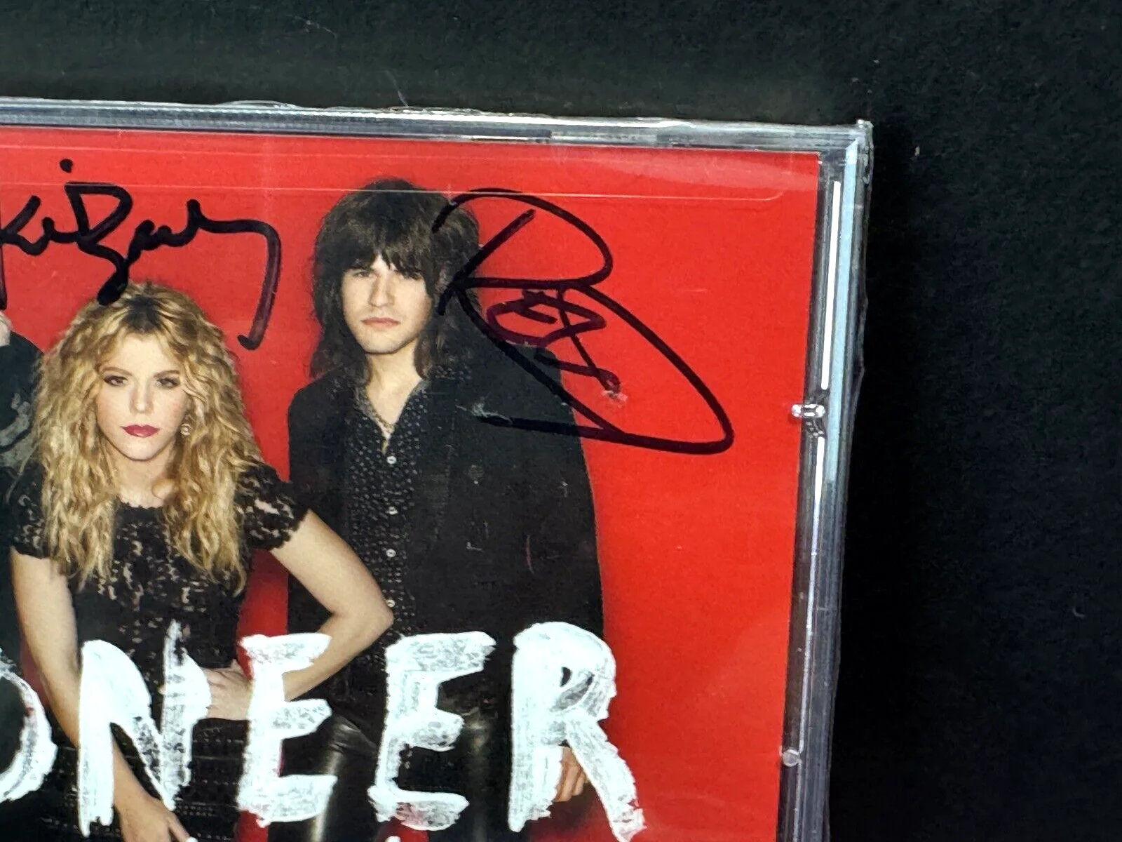 The Band Perry Pioneer CD Autograph Signed 2013 Brand New Target Kimberly Perry, image 4