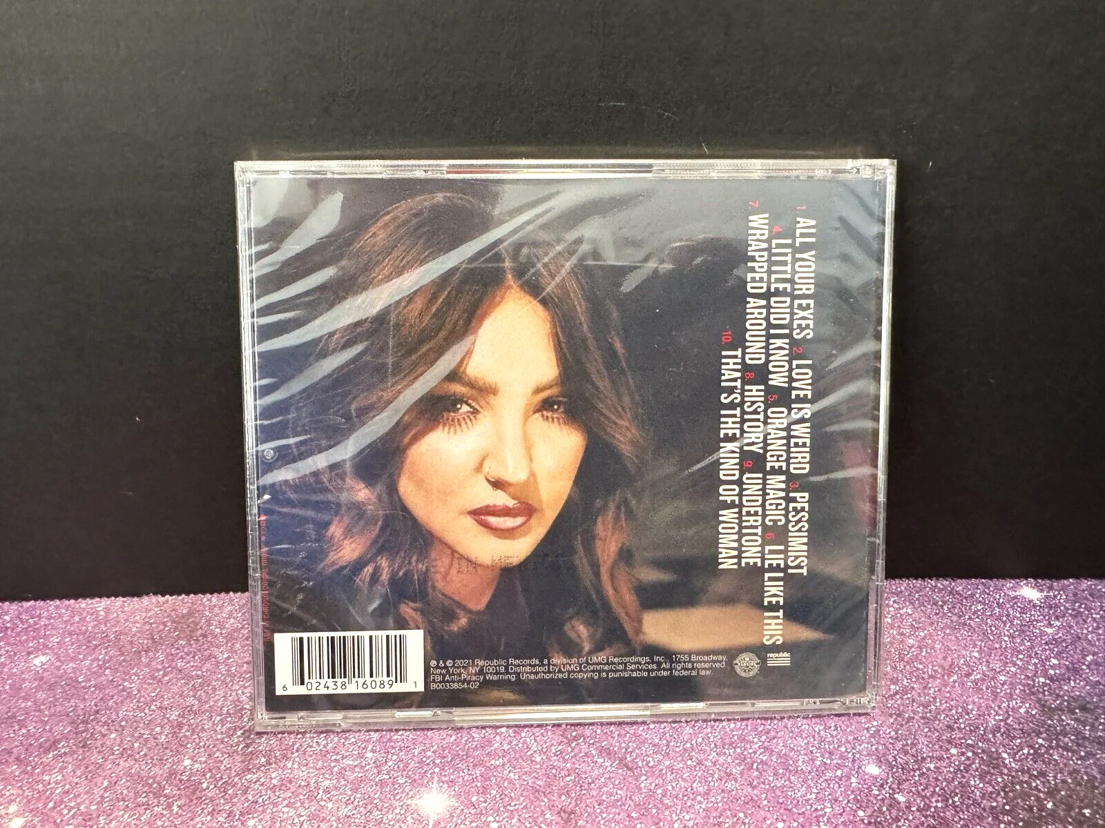 JULIA MICHAELS CD 'Not in Chronological Order' Signed Autographed Autograph, image 3