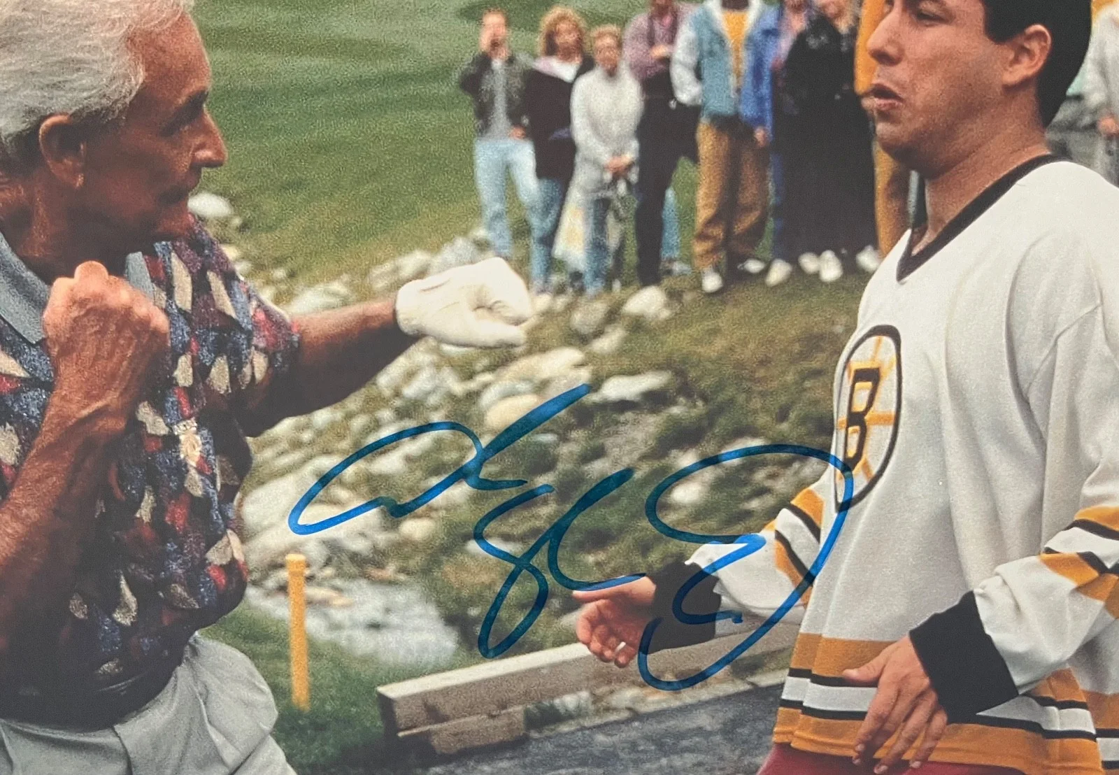 ADAM SANDLER HAPPY GILMORE 'BOB BARKER FIGHT SCENE' SIGNED 8X10 PHOTO COA, изображение 2