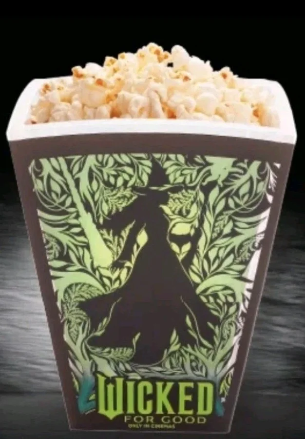 BN Sealed Cineworld Wicked For Good LED Light Up Limited Edition Popcorn Bucket, image 3