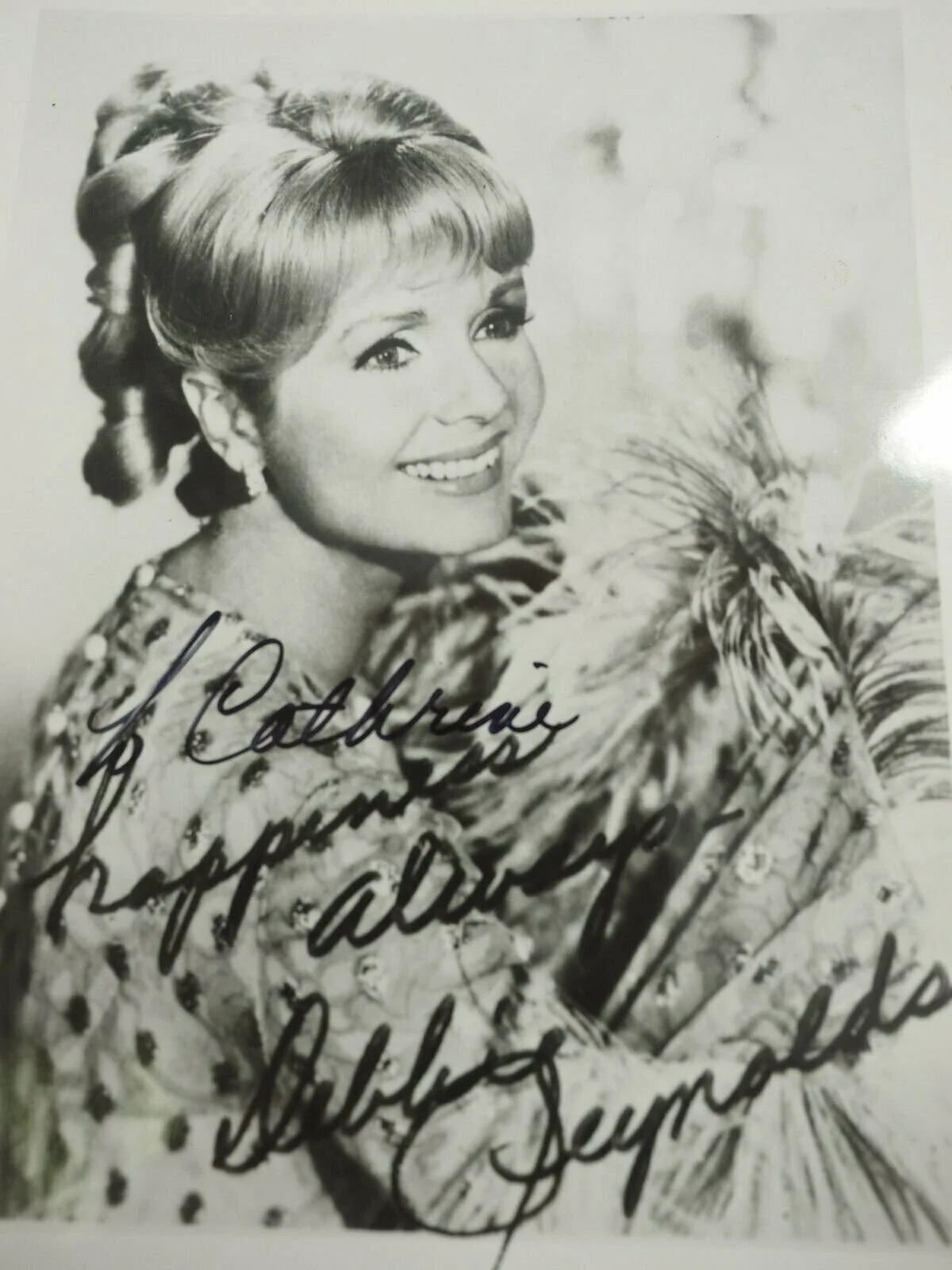 Debbie Reynolds — Debbie Reynolds Autographed Fan Photo To Catherine 5" x 7", изображение 3
