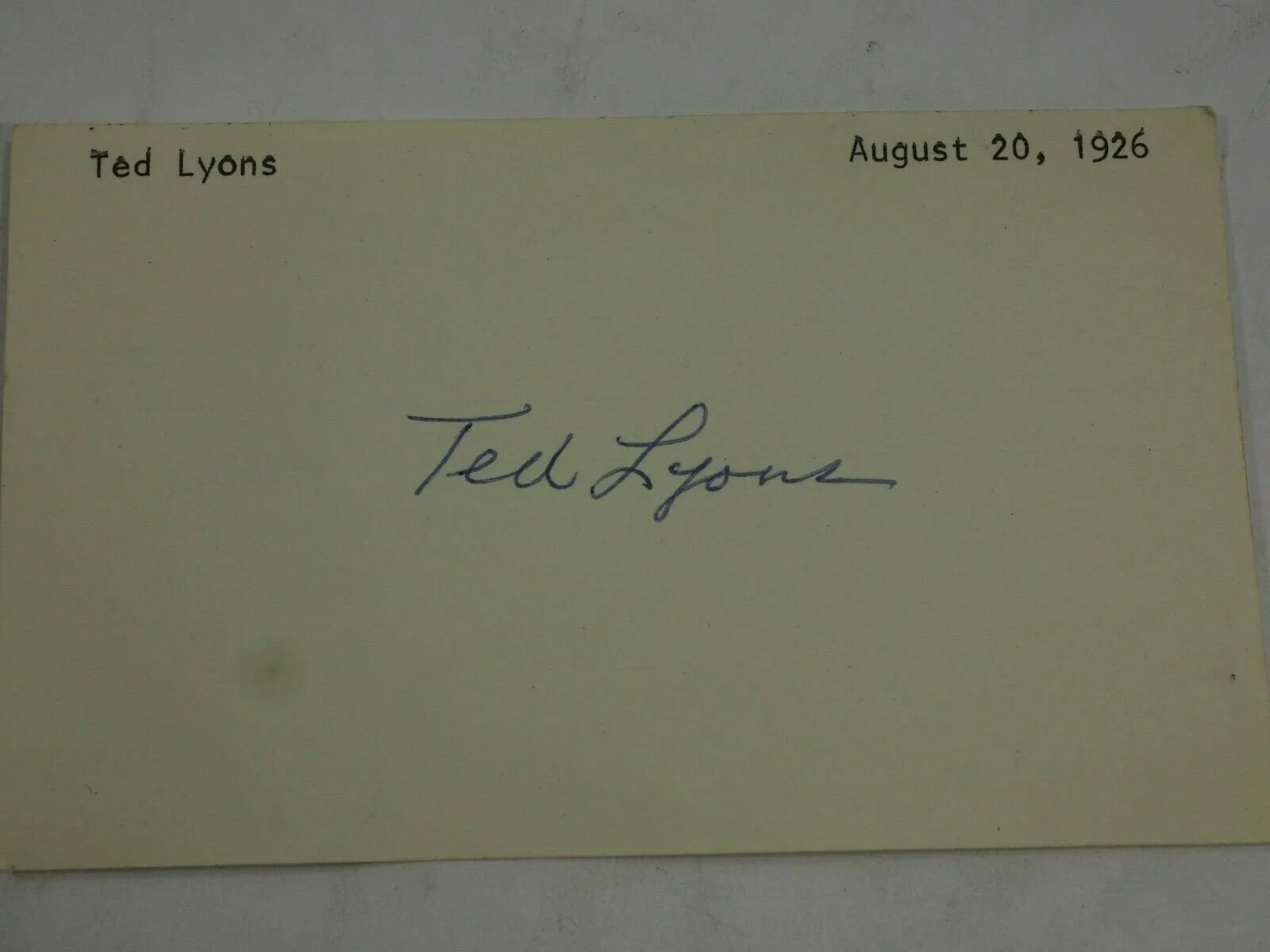 Ted Lyons — Ted Lyons Autograph Index card Aug 20,1926, image 2