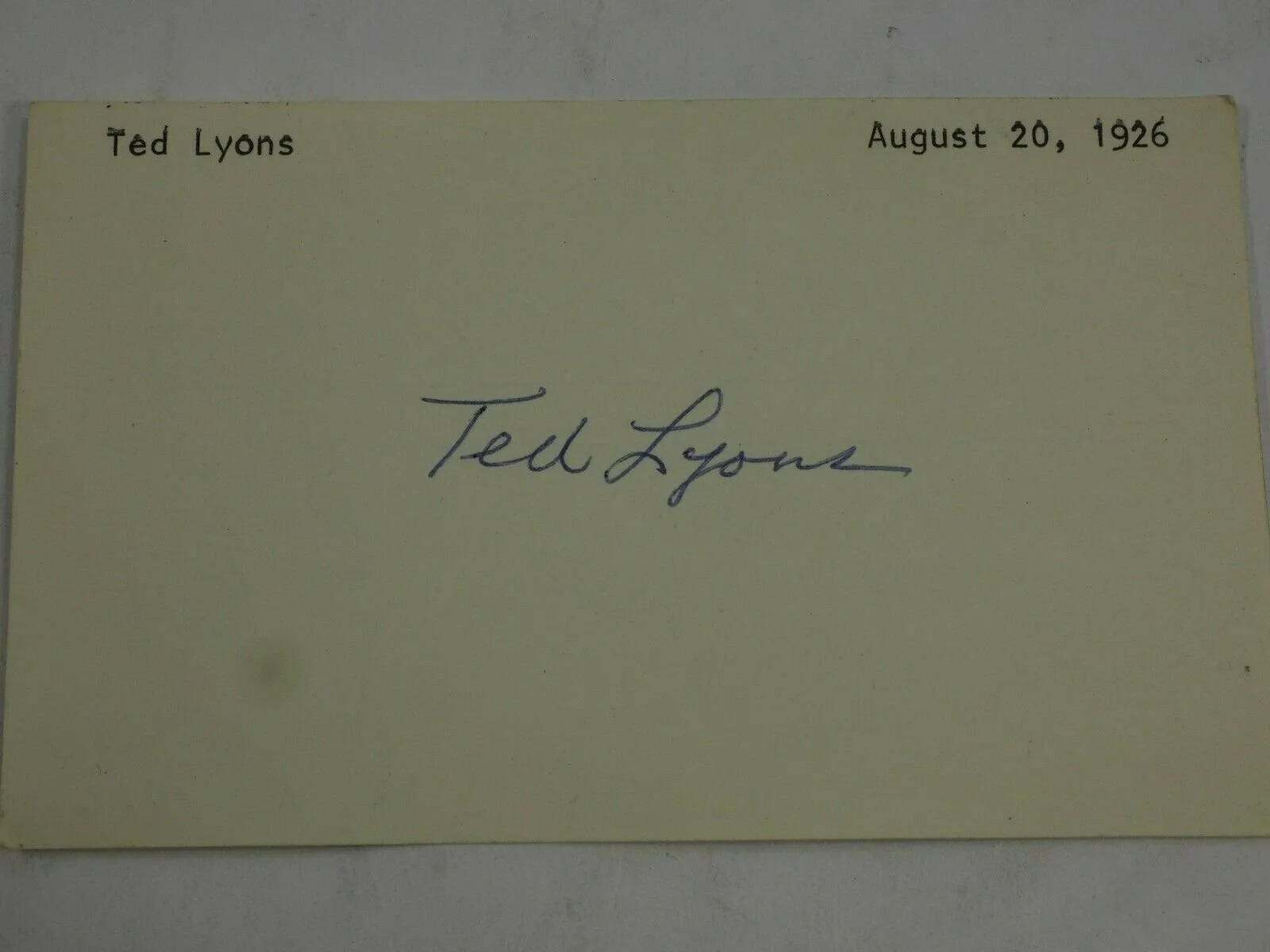 Ted Lyons — Ted Lyons Autograph Index card Aug 20,1926, image 3