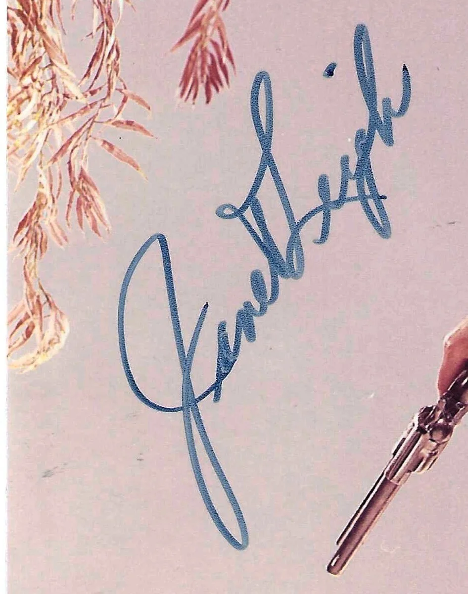 JANET LEIGH — JANET LEIGH signed JSA COA 8x10 Striking Photo ! .. PSYCHO, The Vikings, HARPER, image 2