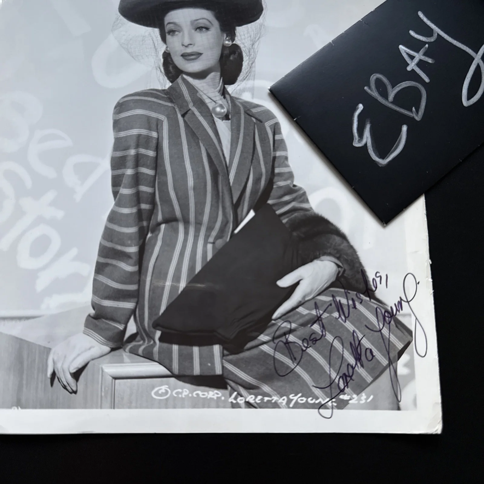 Screen Legend Loretta Young SIGNED PHOTO Autograph COA 8x10, image 4
