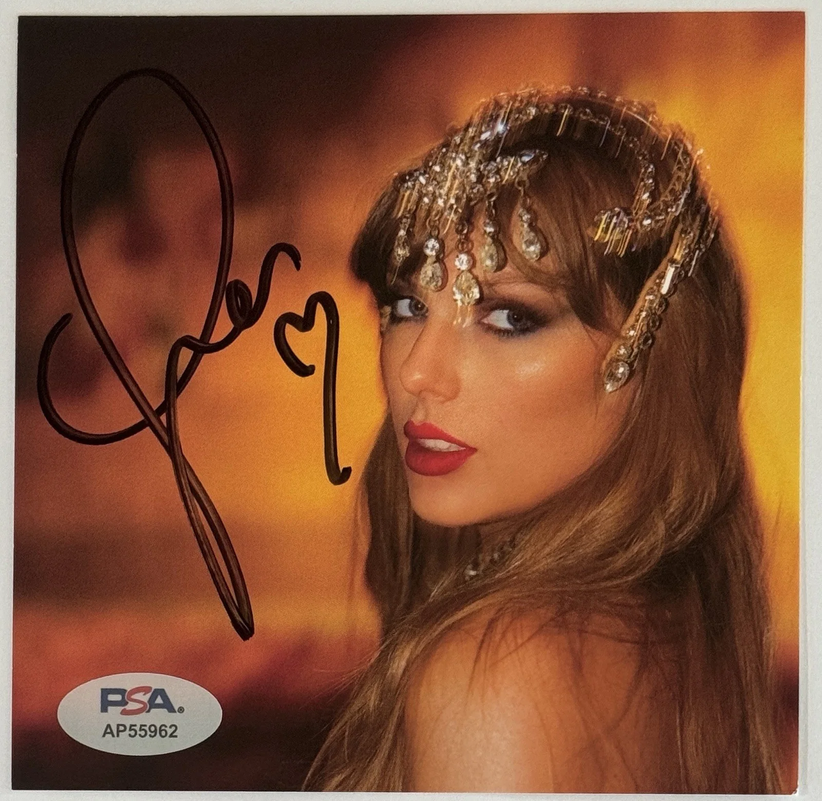 SIGNED TAYLOR SWIFT LIFE OF A SHOWGIRL CD PHOTO SET ALL 4 PSA DNA COA AUTOGRAPH, изображение 2