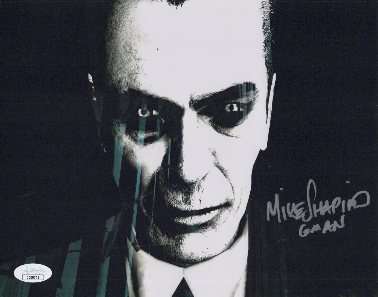 Mike Shapiro — Mike Shapiro Signed 8x10 Half Life 2 G-Man Autograph Photo Valve JSA COA