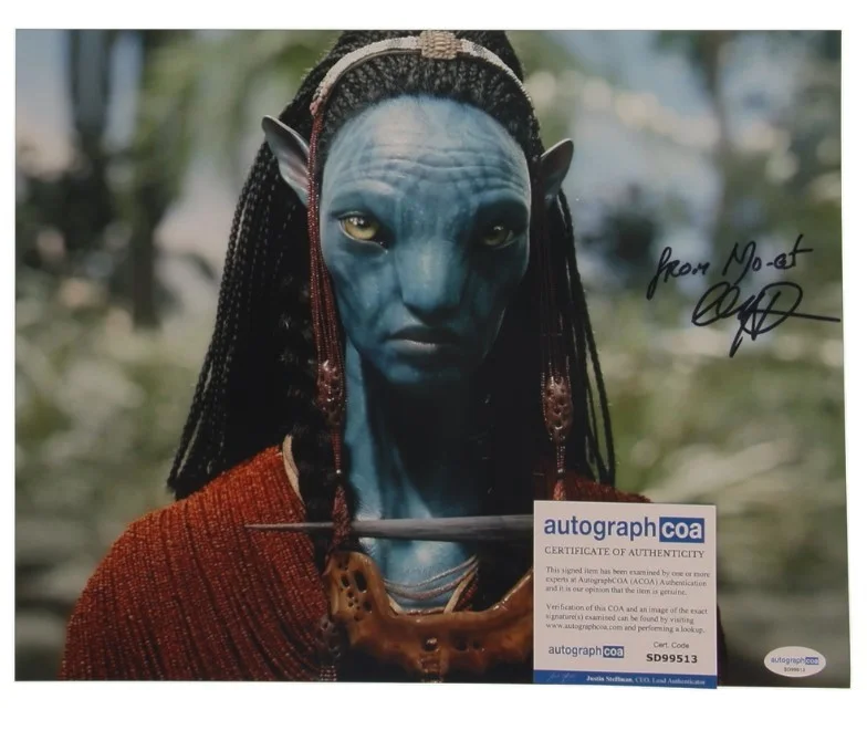 CCH POUNDER — CCH POUNDER 'Mo-at' Signed Avatar 11x14 Photo (Autograph COA), изображение 5