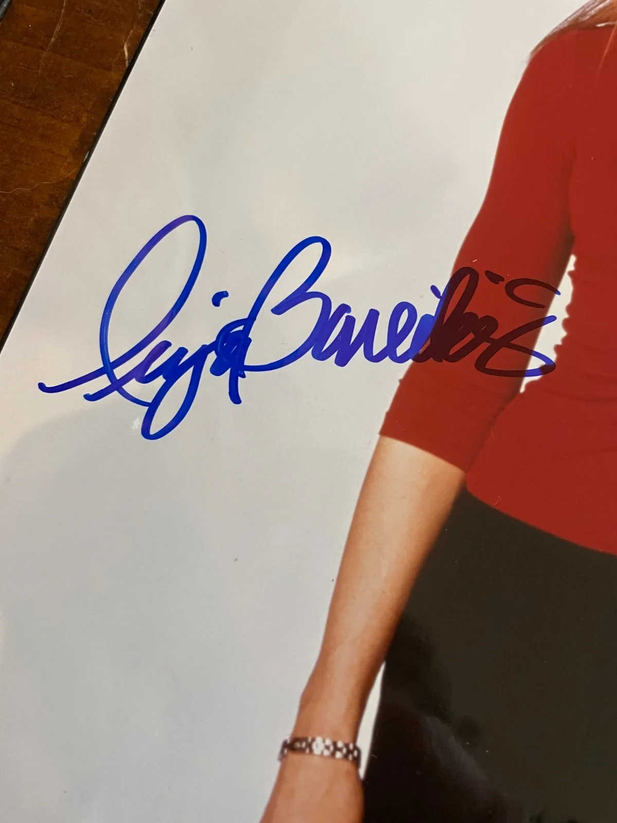 Arija Bareikis — Arija Bareikis Signed Autograph Signature 8x10 Color Glossy Photograph with COA, изображение 2