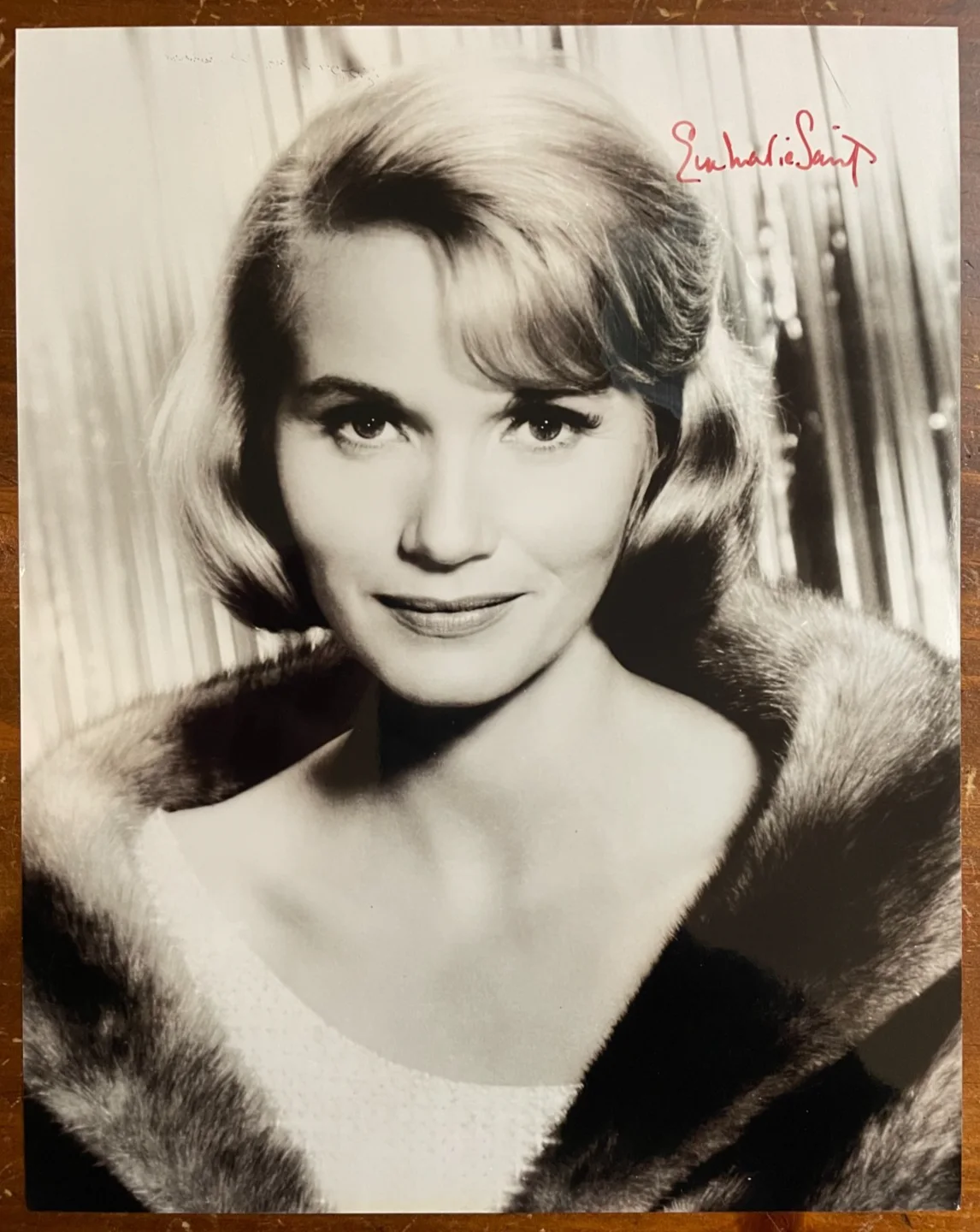 Eva Marie Saint — Eva Marie Saint Signed Autograph Signature 8x10 B&W Glossy Photograph