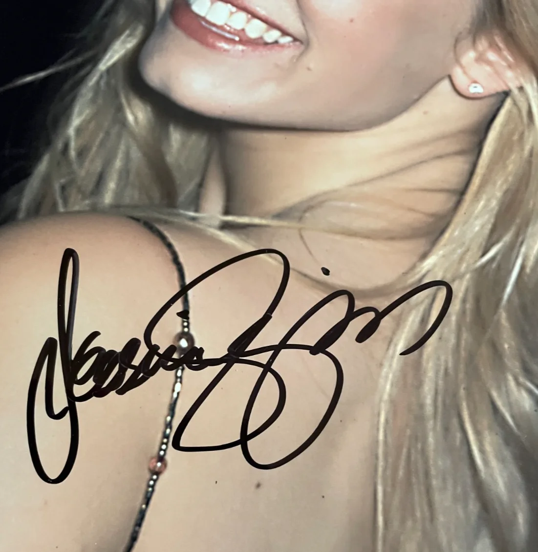 Jessica Simpson — Jessica Simpson Signed Autograph Signature 8x10 Color Glossy Photograph With COA, изображение 2