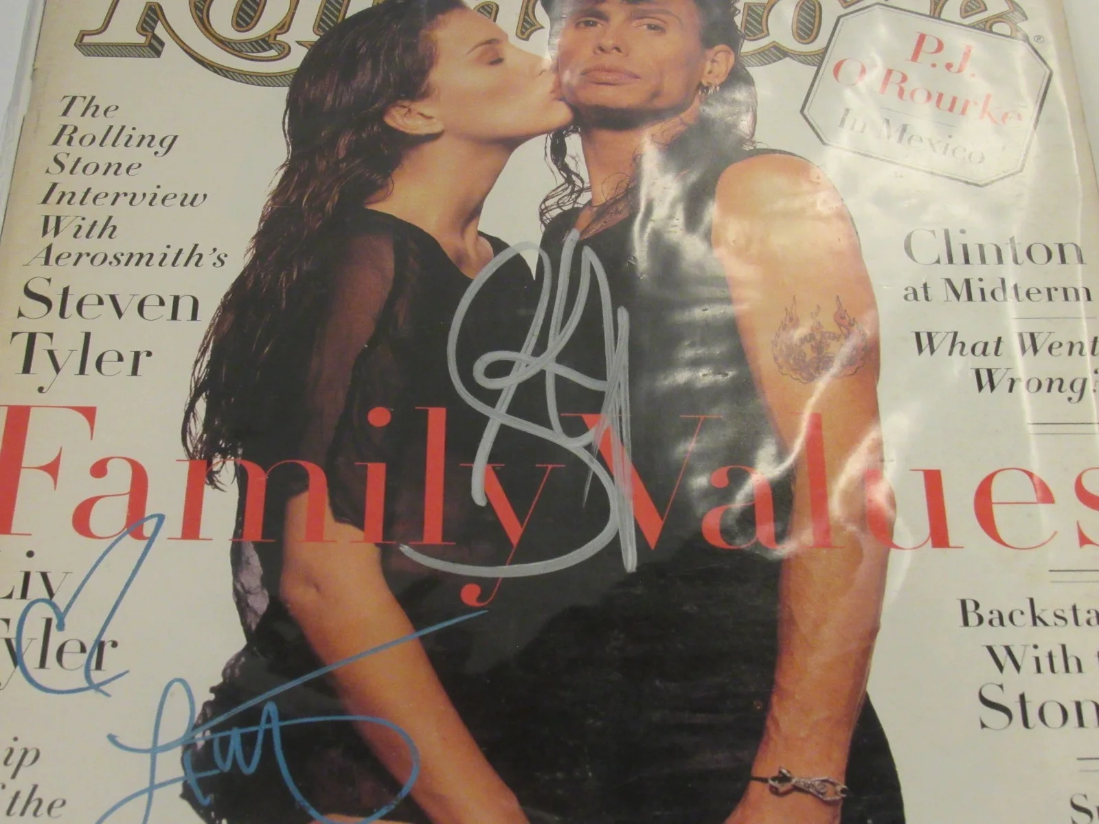 STEVEN TYLER + LIV TYLER HAND SIGNED AUTOGRAPHED ROLLING STONE MAGAZINE BECKETT, image 4