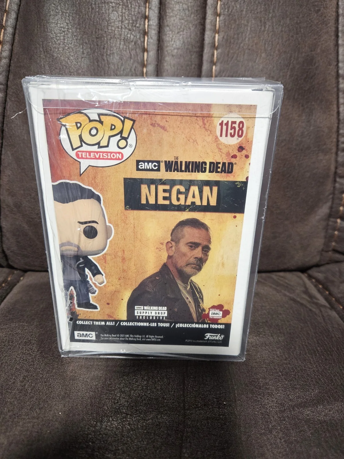 Jefffrey Dean Morgan — Jeffrey Dean Morgan Signed Negan Funko Pop 1158 Walking Dead Autograph Beckett, image 3